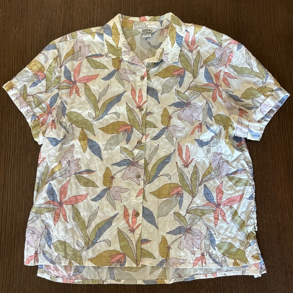 Eddie Bauer Women's Tropical Floral Button Down Shirt - Multicolor